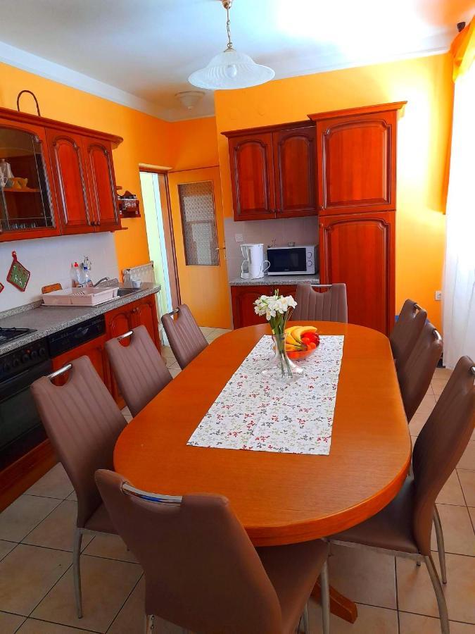 Apartments Vesna Kampor Luaran gambar