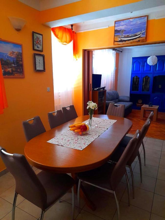 Apartments Vesna Kampor Luaran gambar
