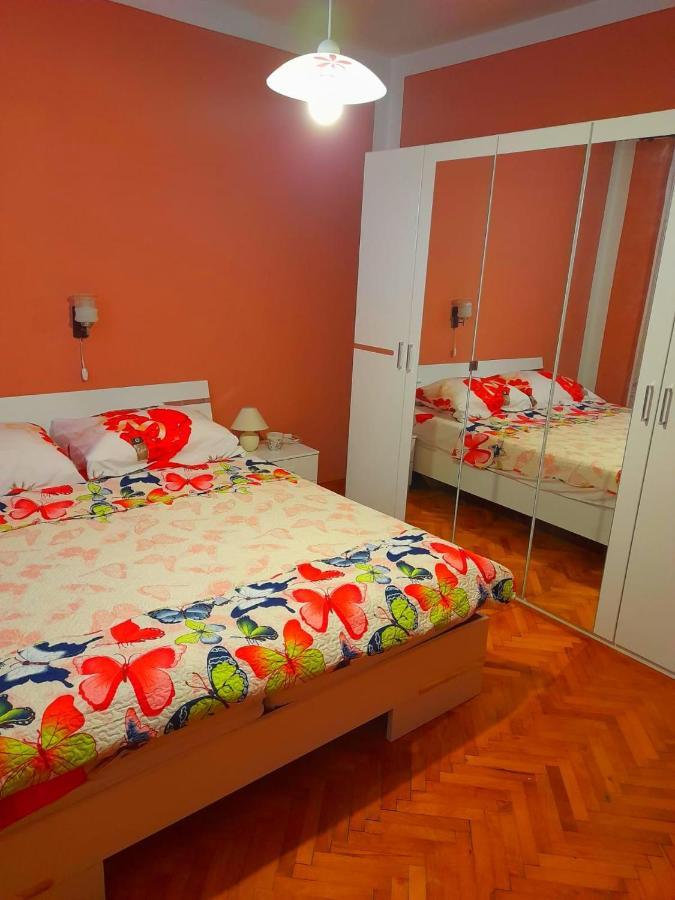 Apartments Vesna Kampor Luaran gambar