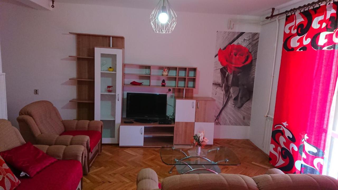 Apartments Vesna Kampor Luaran gambar